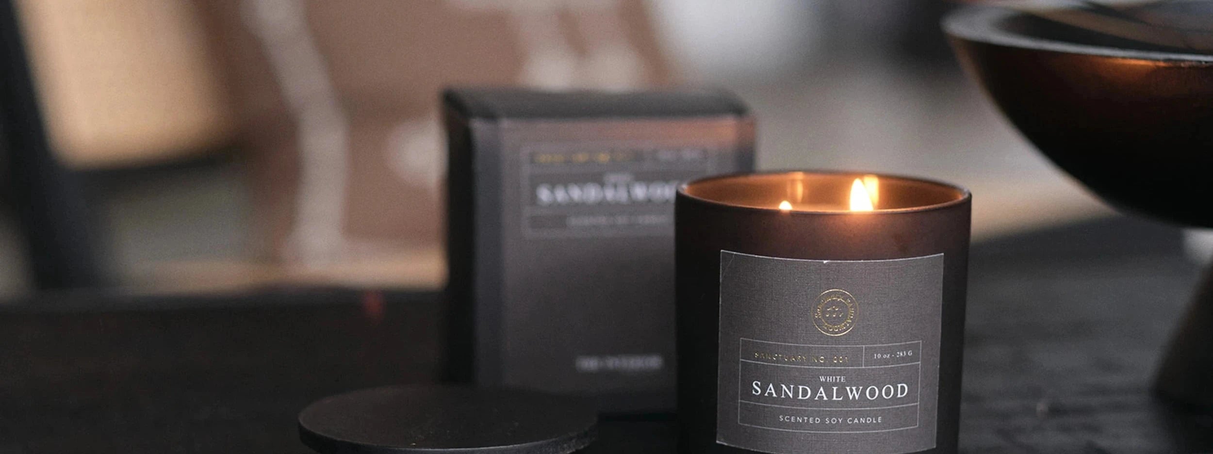 Sandalwood boxed candle